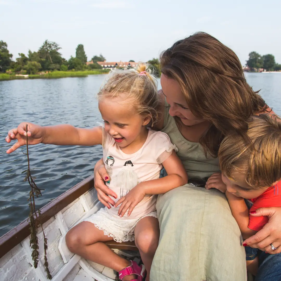 Suzanne with her children